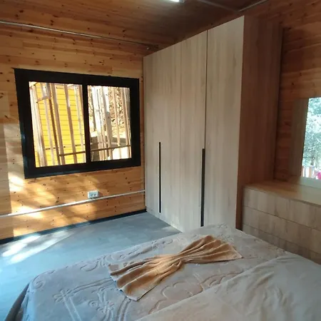 Vrucaj' S Lodge
